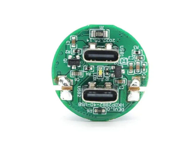 FR4 Assemblage de carte de circuit imprimé PCBA Pour le chargeur de voiture Avec 2 connecteurs de type C Prend en charge la charge rapide de 15W
