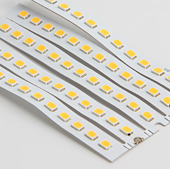 PCBA à base d'aluminium flexible pour l'éclairage horticole LED