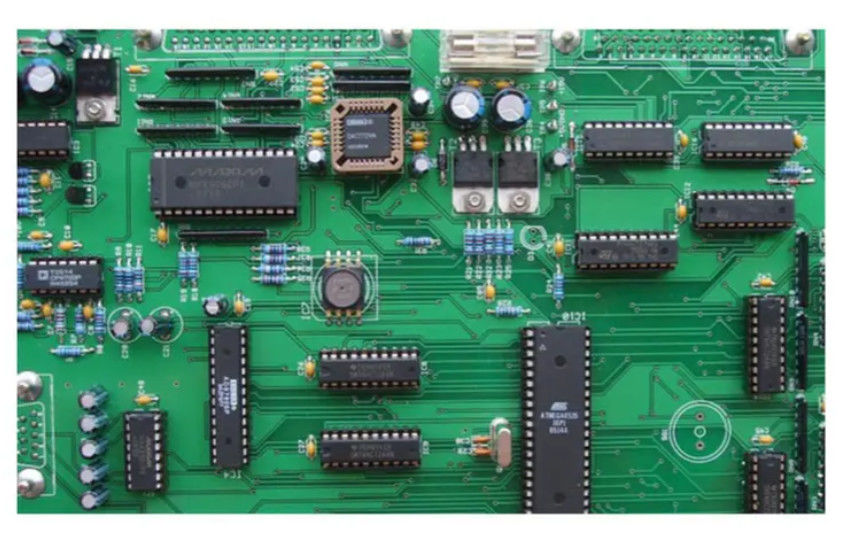 Émetteurs-récepteurs de courant alternatif et continu Batterie au lithium Appareil de stockage d'énergie portable PCBA Fabricant de circuits imprimés électroniques