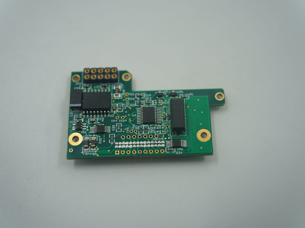 Fabricants de circuits imprimés -- Un 4 couches PCBA 1,60 mm épaisseur de la carte traitement de surface d'or dur électrolytique